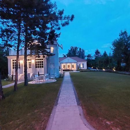 Schieszl Villa Zamárdi Dış mekan fotoğraf